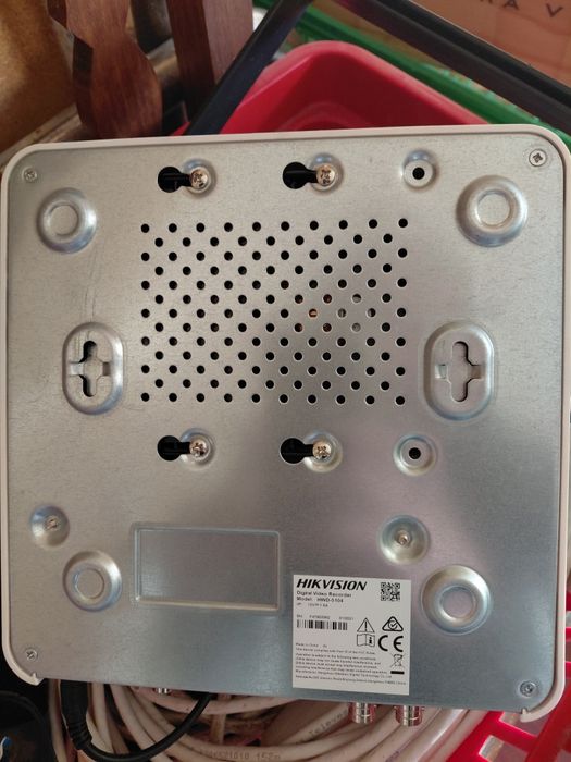 Hikvision 5104 gravador + câmaras vigilância