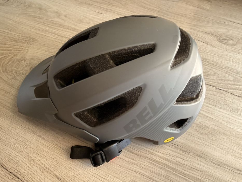 Kask rowerowy Bell Influx MIPS