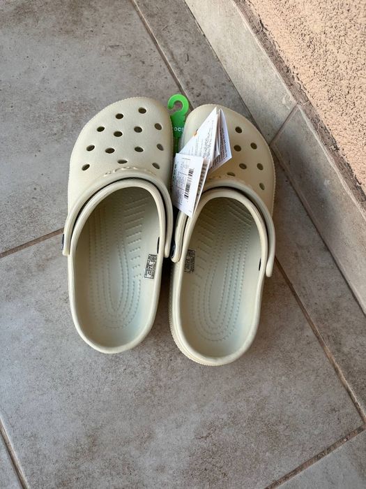 Crocs, нові, розмір 37