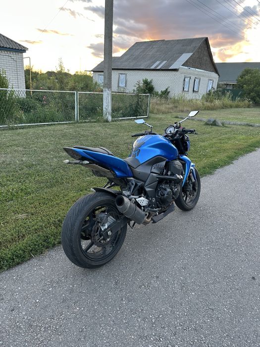 Kawasaki Z750 2012