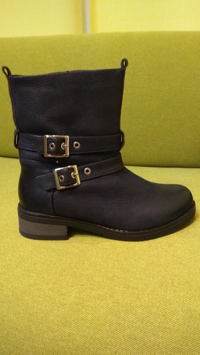 Зимові черевики, чоботи, натуральна шкіра 37 р.