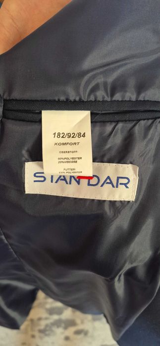 Garnitur męski granatowy