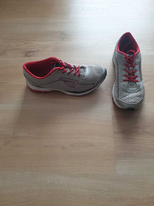 Training Shoes435522302064076802