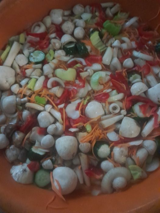 Маринованные домашние грибы