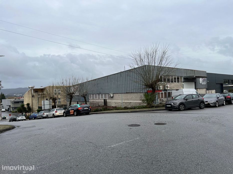 Pavilhão Para Arrendamento Em Tamel São Veríssimo