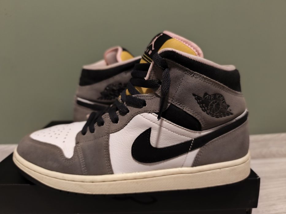 Air Jordan 1 mid