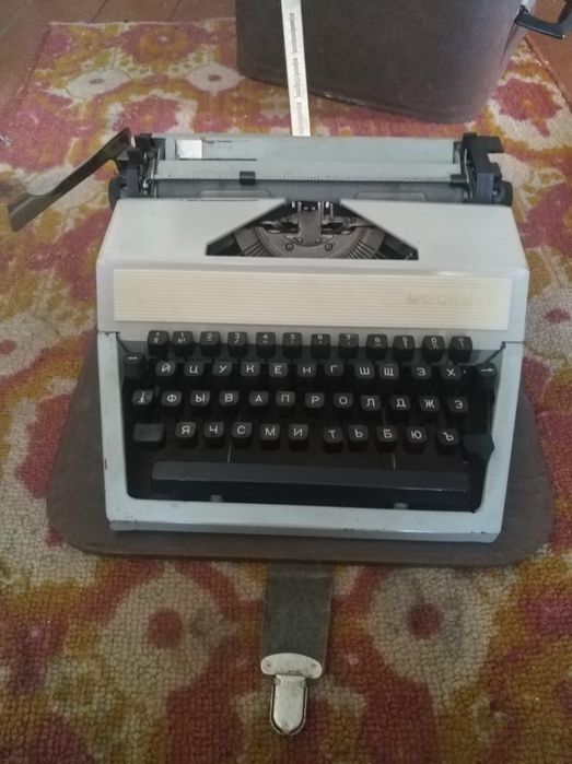 Продам печатную машинку