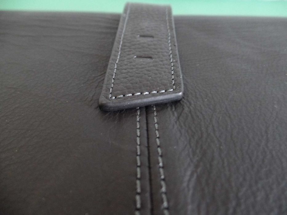 Bolsa em pele para portátil Sony com fecho magnético (Caixa Vermelha)