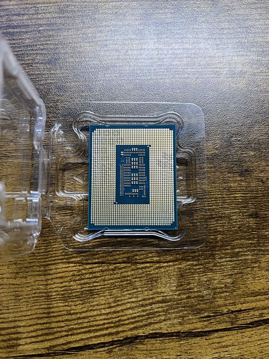 Procesor Intel Core I5 12400F