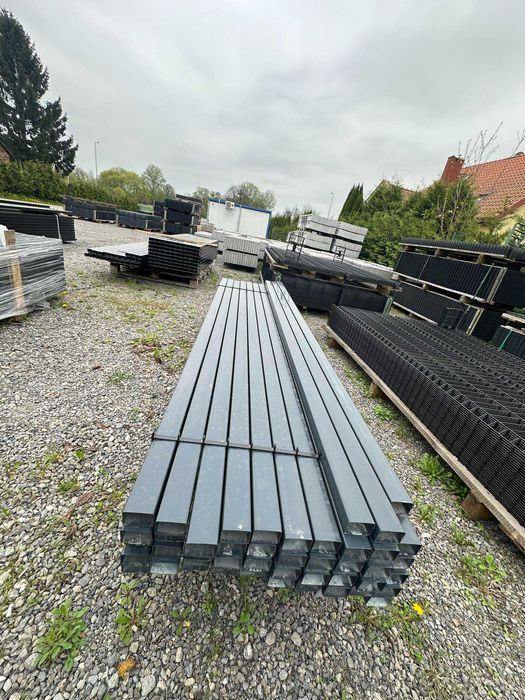 Słupki ogrodzeniowe 60x40mm z plastikowym daszkiem 2m
