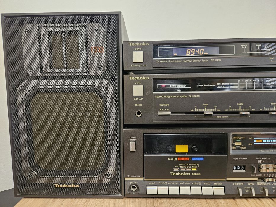 Wieża Technics RS-M222, SU-Z250, ST-Z450, SB-333