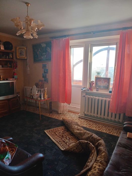 Продам 3 кімнатну Гастелло,автономка.