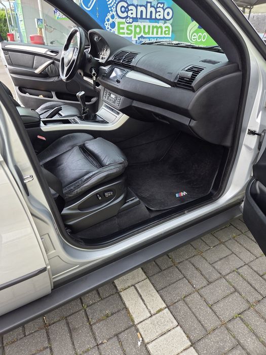 Bmw x5 30I  gasolina troco por carro  2 lugares a gasolina