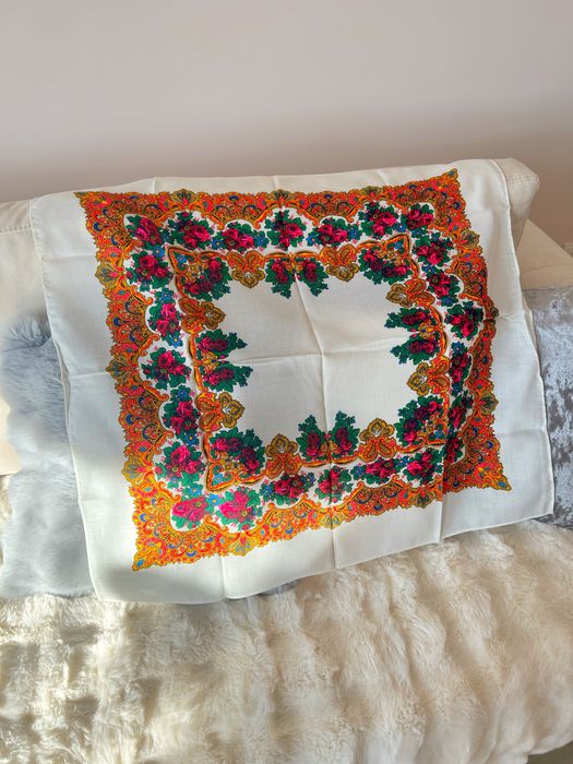 (5 видів) Хустка українська розписом