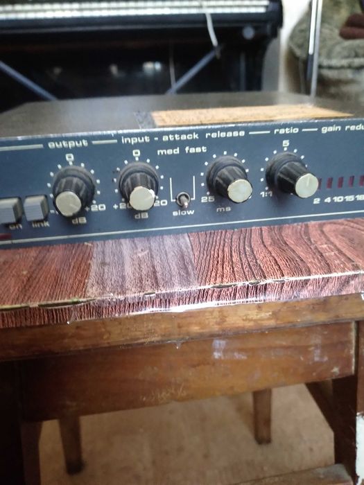 Гитарный Компрессор - Лимитер