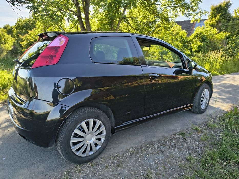 Fiat Grandę Punto 2006 poj 1400cm prywatnie