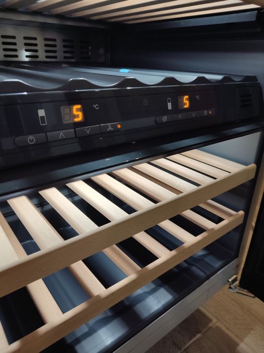 Chłodziarka na wino Miele kwt 6321 podblatowa.