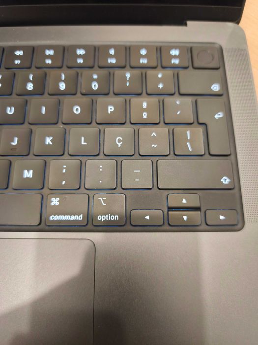 Macbook Pro 14" M4 16GB