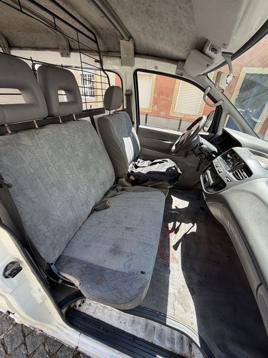 Mitsubishi L400 2.5