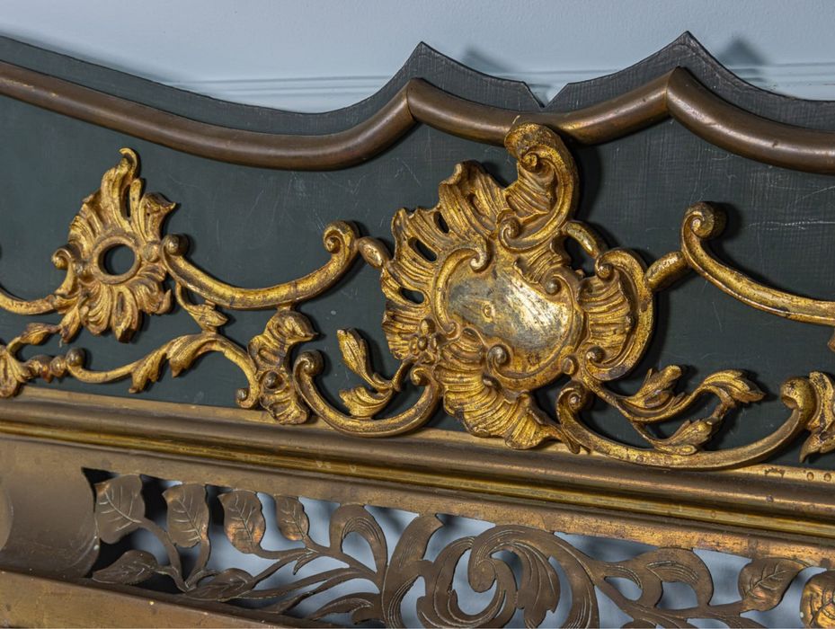 Антикварний камінний екран