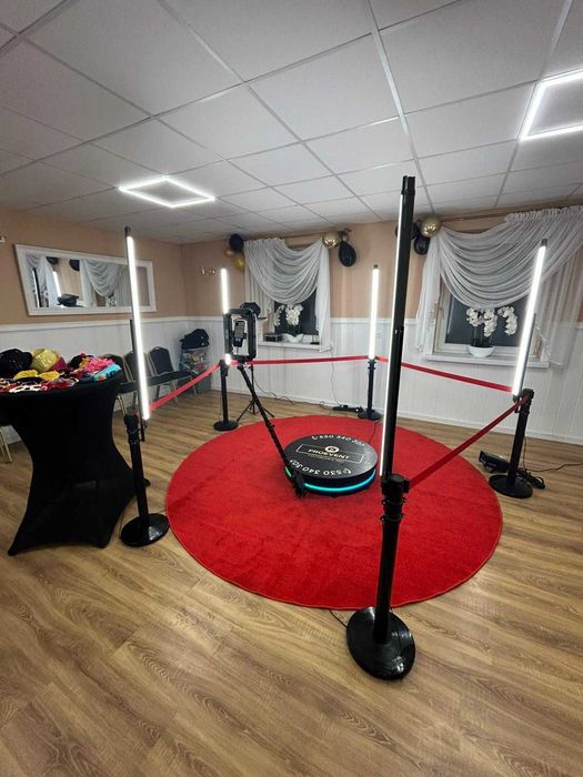 FOTOBUDKA 360° Oświęcim | wesela | 18-stki | eventy
