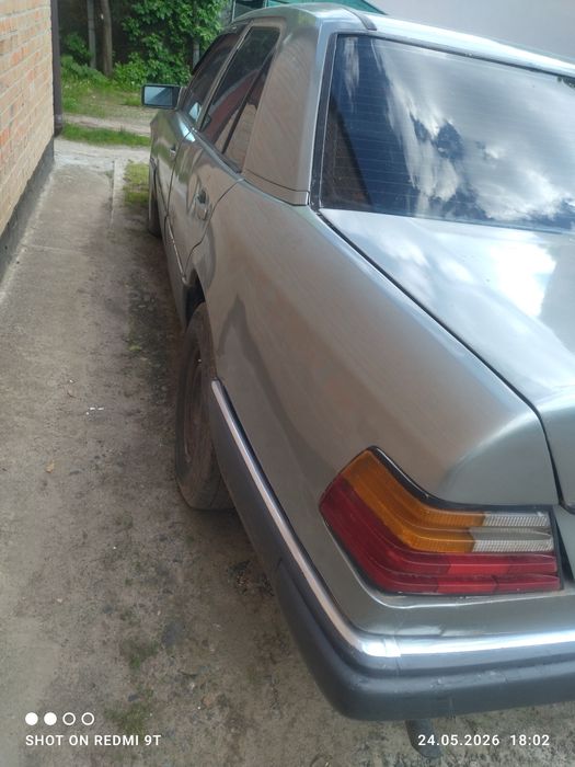 Продам mercedes w124 e200 1988р.в.