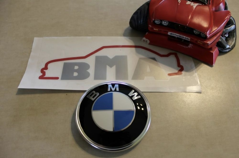 BMW E30 E28 Tył Emblemat Na Klapę Bagażnika Nowy Orginał BMW