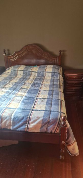 Mobília de quarto completa Viseu