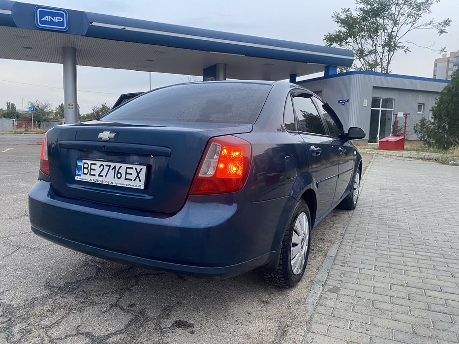 Продам Chevrolet lacetti 1.6 16V