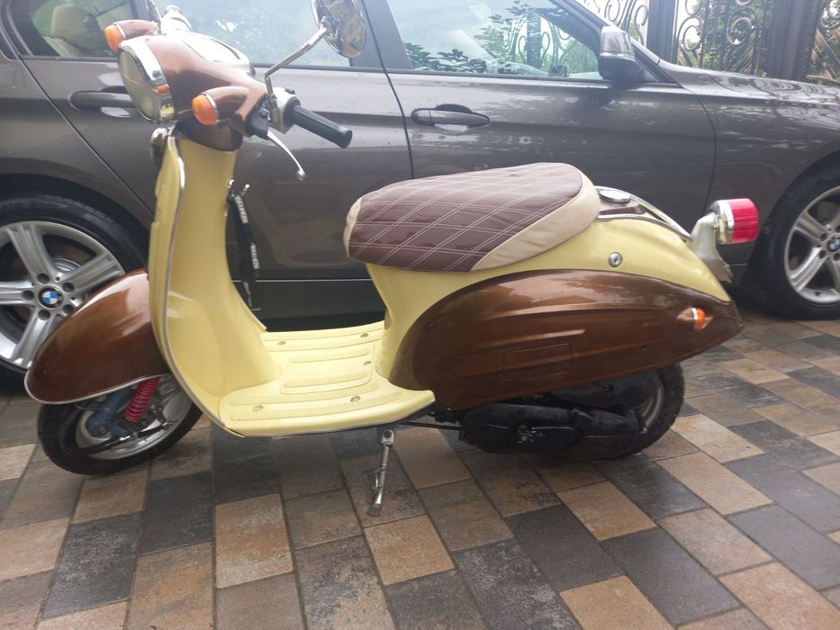 Сузукі Верде 2 Suzuki  Verde 2