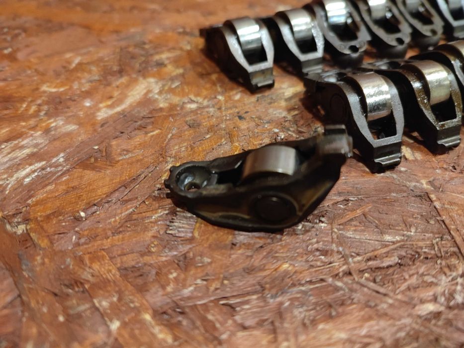 ORYGINALNE DŹWIGNIENKI zaworowe do silnika N46 / N42 / N45 Sprawne OEM