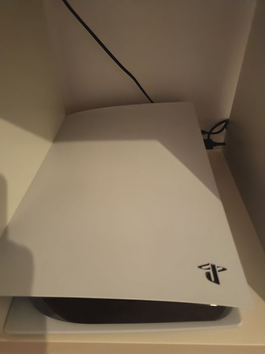 Consola PS5 edição com leitor de disco+ comando + cabos