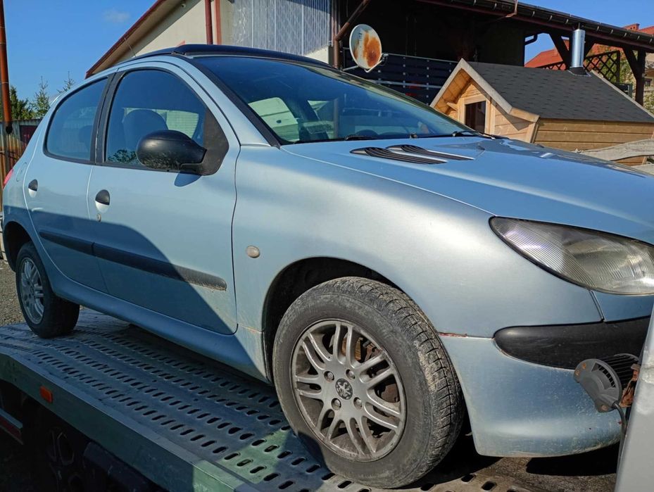 peugeot 206 1,4 hdi zderzak belka reflektor maska błotnik