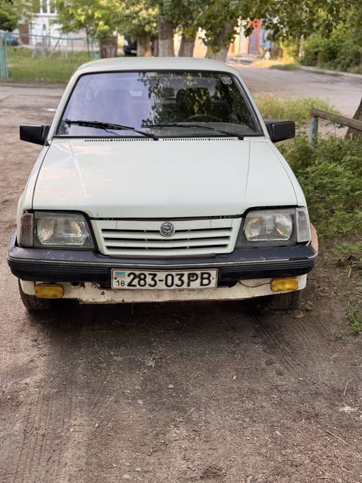 Продам Opel Ascona 1987