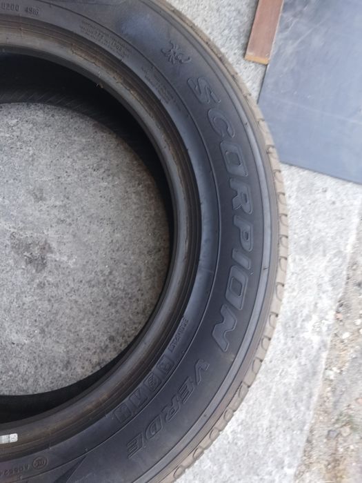 2 pneus 215 65 r17 Pirelli