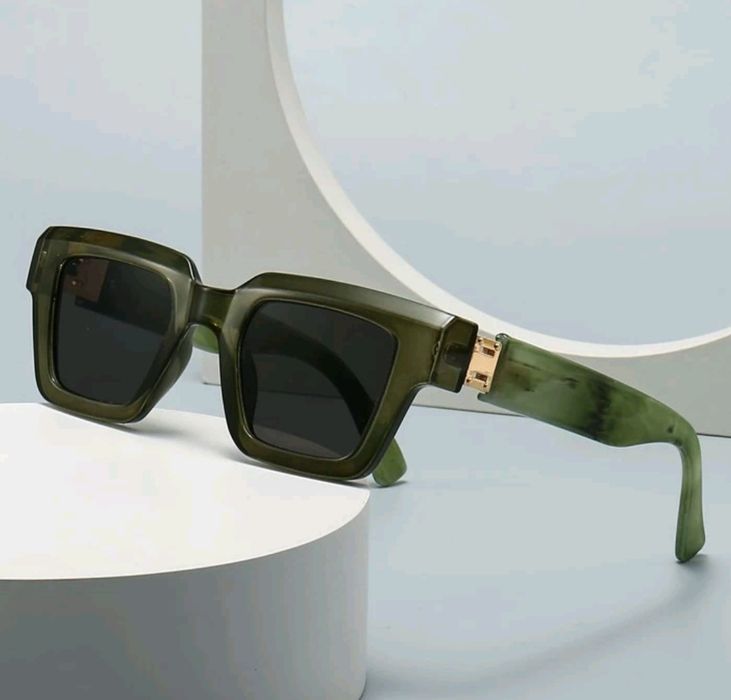 Wyprzedaz.Oliwkowe okulary