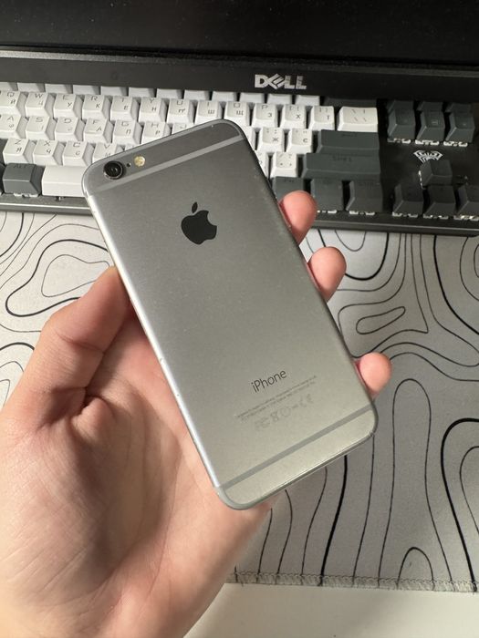 Iphone 6s на запчастини або під відновлення