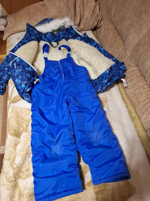 Зимова куртка і штани для хлопчика