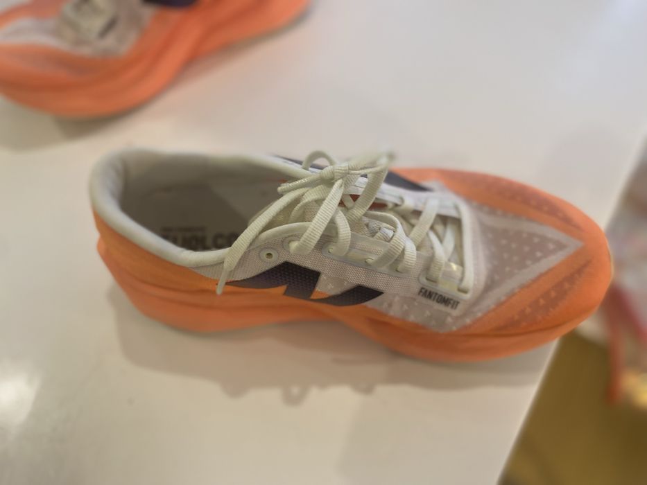 NB FUELCELL REBEL V4 LARANJA