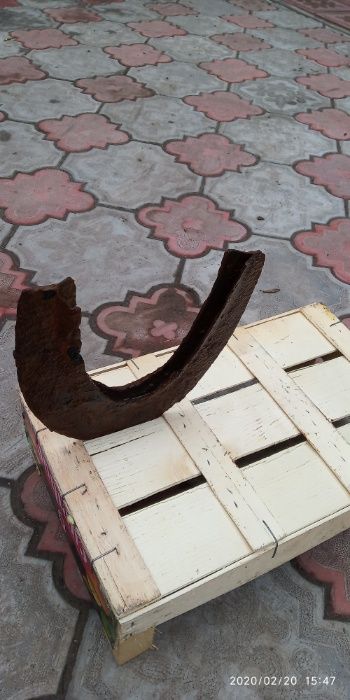 Оковка з деревяной лопати