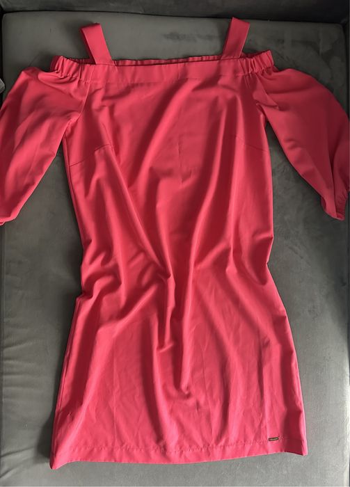 Malinowa sukienka Monnari Nowa r.38 prosty krój hiszpanka