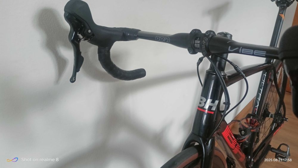 Rower szosowy BH Ultralight Evo - cena bez kompletnych kół