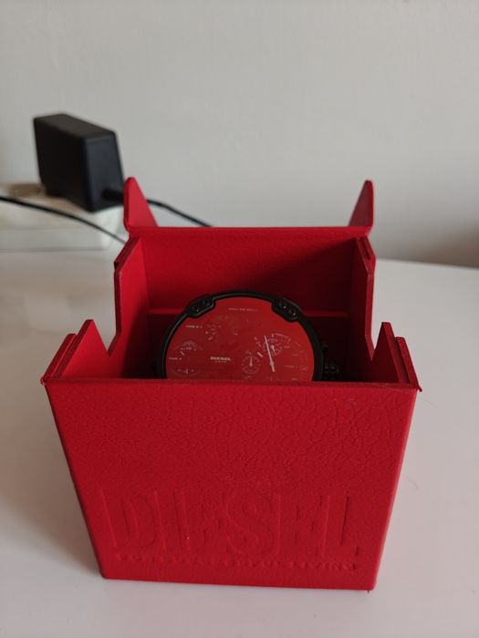 Relógio Diesel original com caixa
