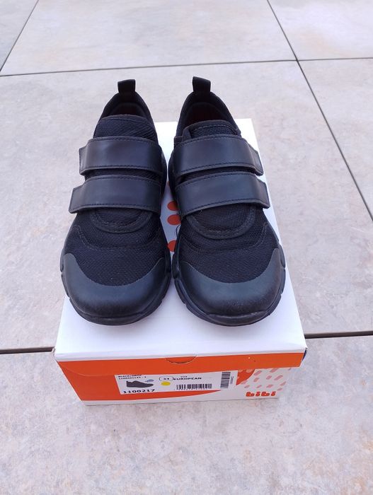 Buty sportowe Bibi Shoes Ever Black wkładka fisioflex  20,8 cm.