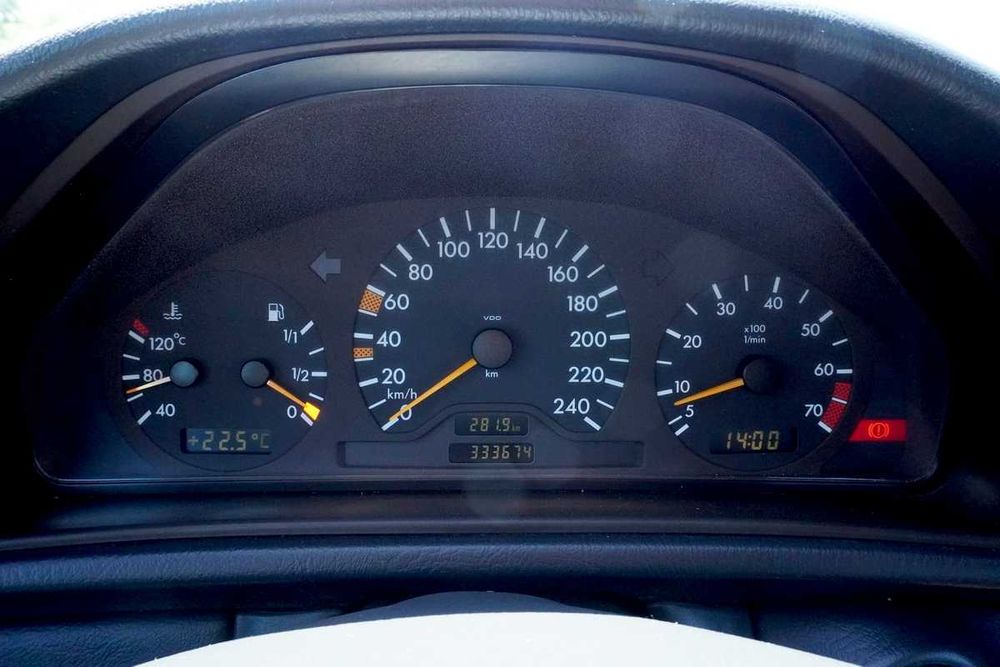 Mercedes-Benz CLK 200