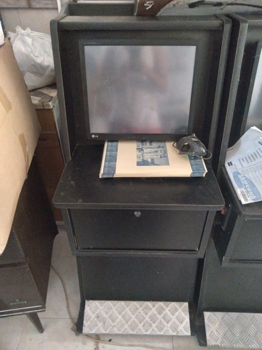 Movel para maquina de diversão