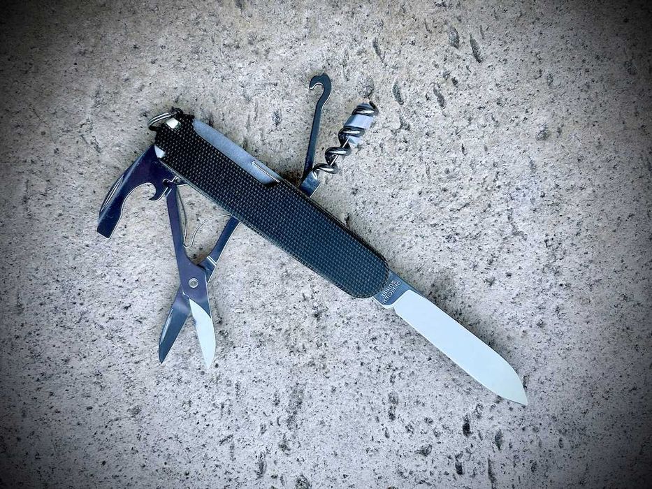 Victorinox Compact Micarta Canivete suiço