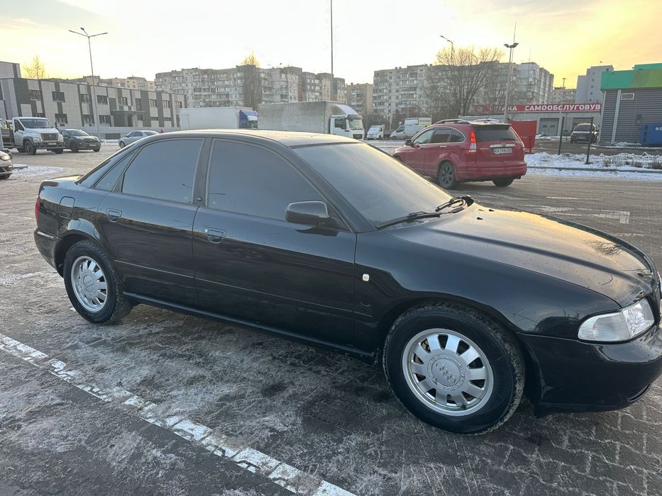 Ауди а4б5.  В одной семье с 2003 года