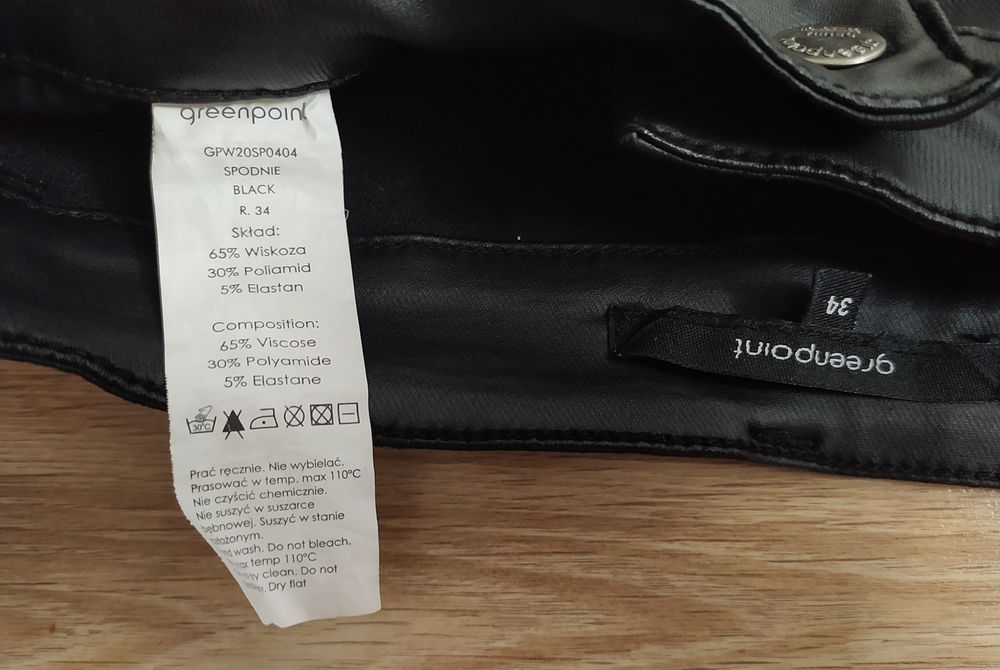 Spodnie woskowane skóra ekologiczna 36 S czarne slim rurki skinny