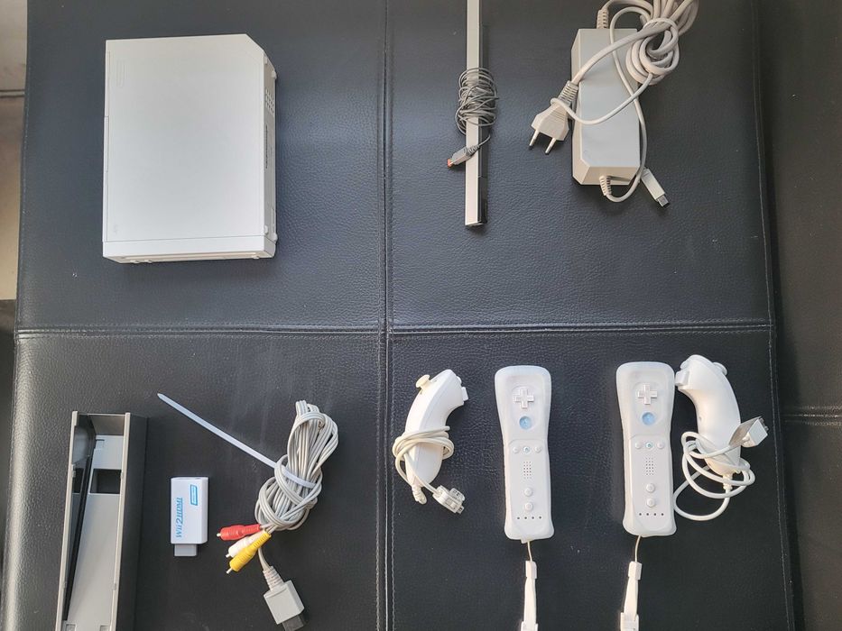 WII Bundle + 15 jogos